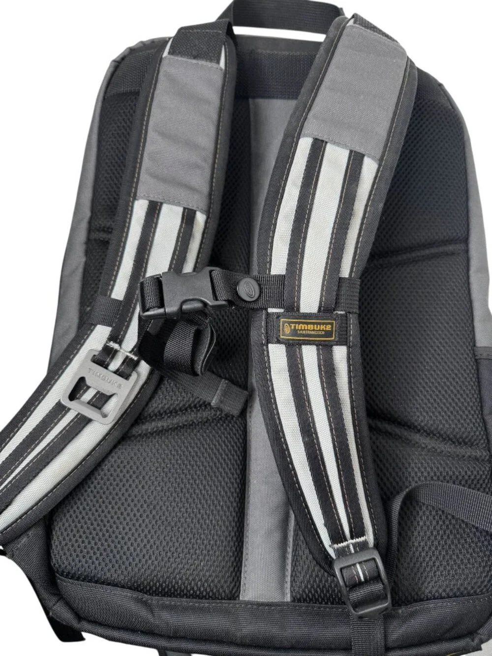 Timbuk2 Q Laptop Backpack in Gray and Black